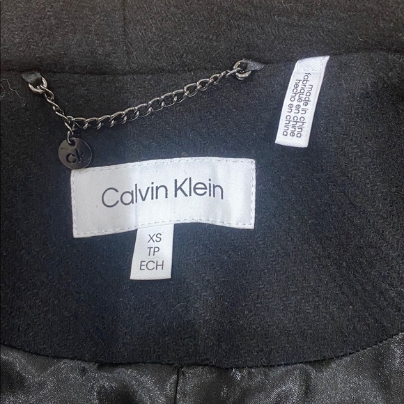 Retail $400 New Calvin Klein black wrap coat with belt - Picture 8 of 16